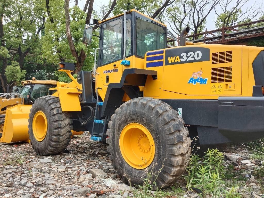 Komatsu WA320-5 Radlader