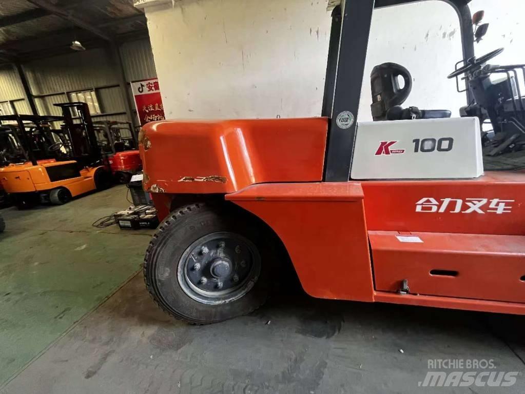 Heli CPCD 100 Dieselstapler
