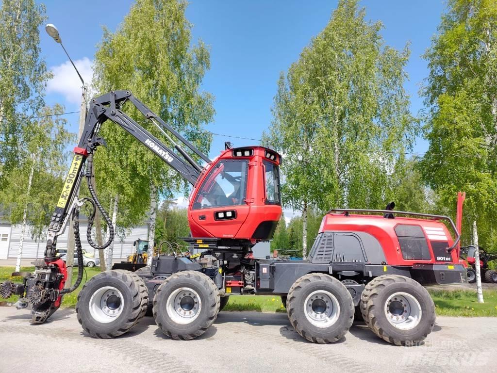 Komatsu 901 XC Harvester