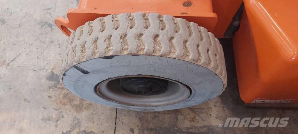 JLG E 400 AJPN Gelenkteleskoparbeitsbühnen