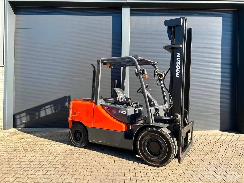 Doosan D50C-5 Dieselstapler