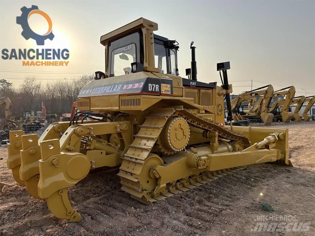 CAT D 7 R Bulldozer