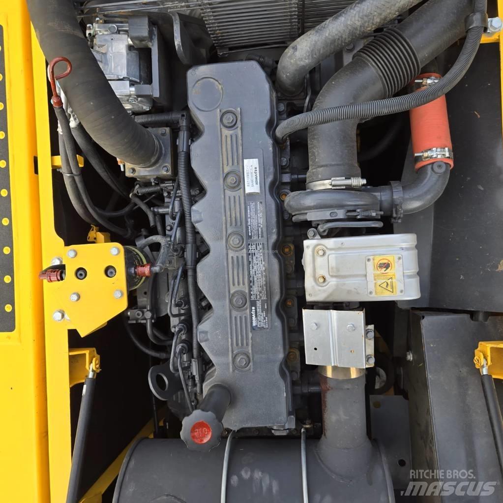Komatsu PC 200-8 Raupenbagger