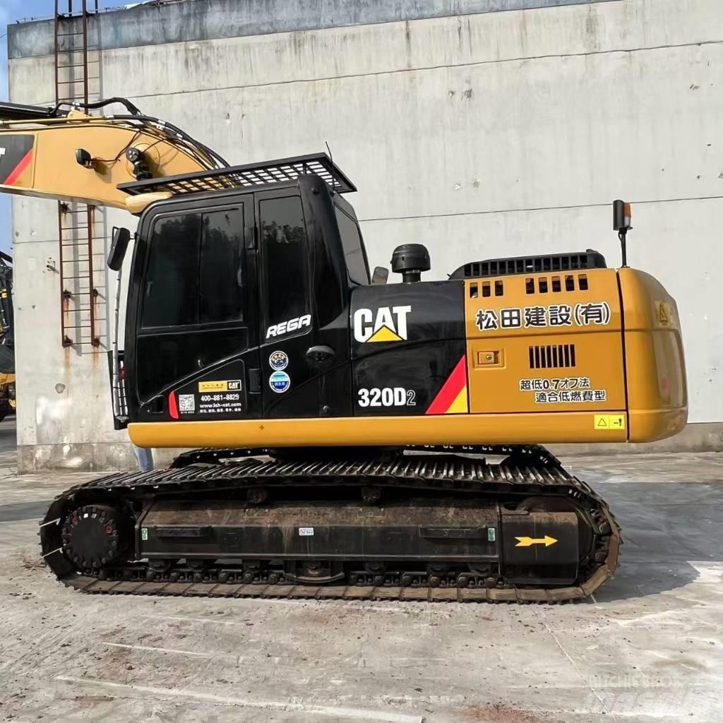 CAT 320D2 Midibagger  7t - 12t