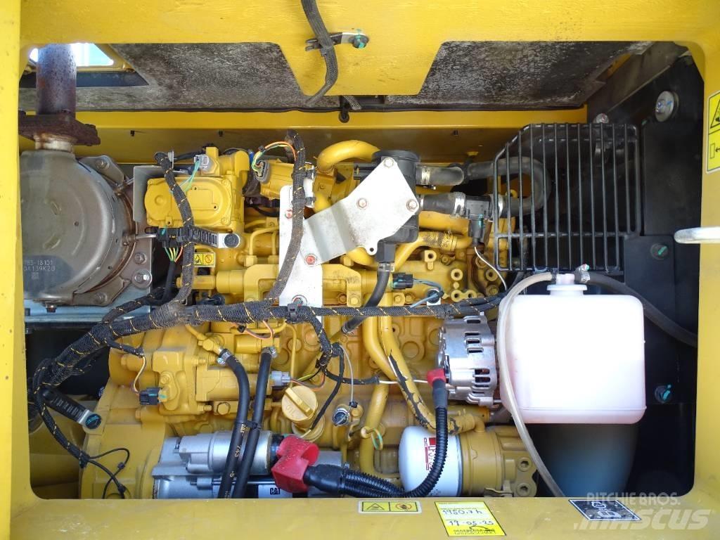 CAT 310 Raupenbagger
