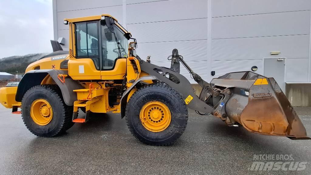 Volvo L90H Radlader