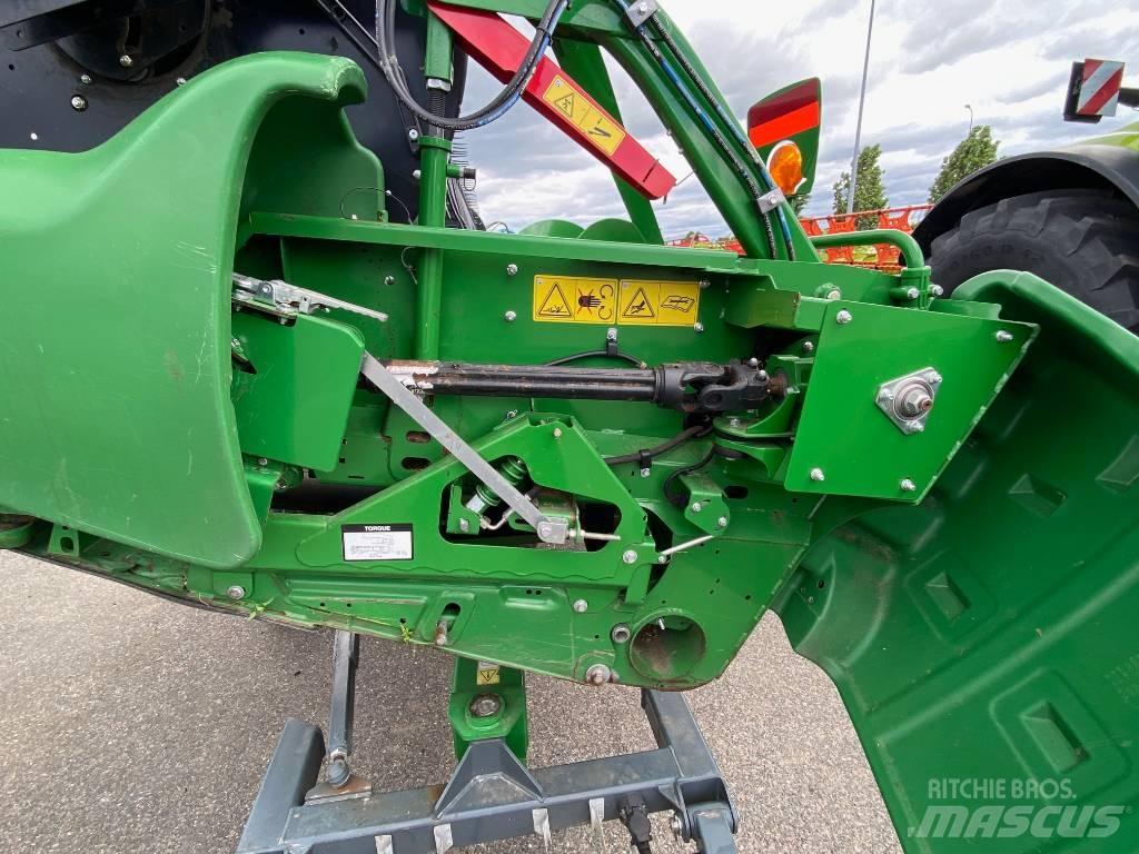 John Deere T 670 i Mähdrescher