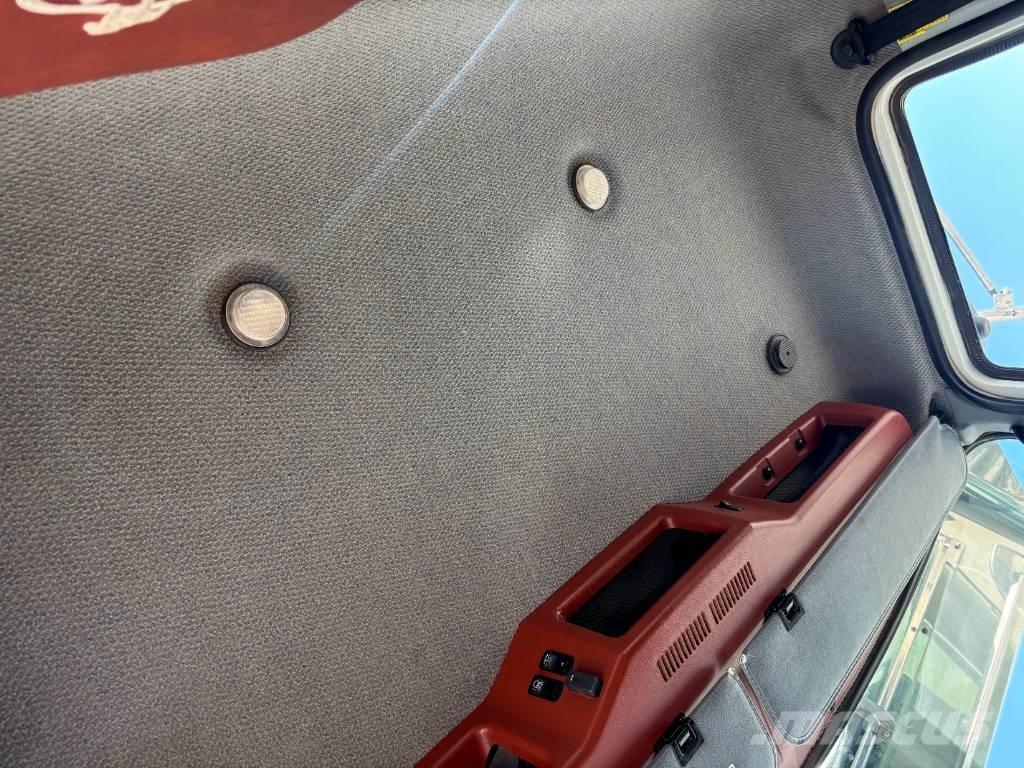 Mack CHU 613 Bergungsfahrzeuge