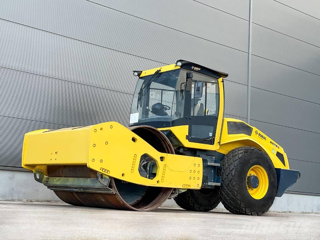Bomag BW 216 D-5 Walzenzüge