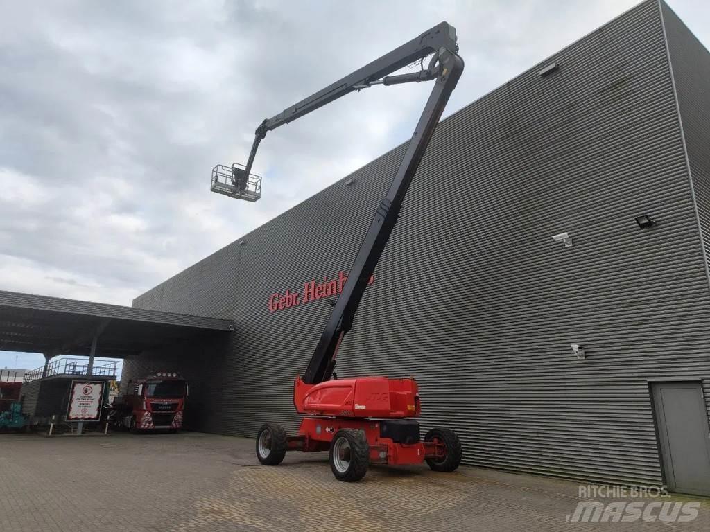 JLG 1250 AJP Teleskopbühnen