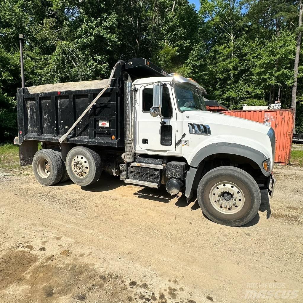 Mack GR 42 F9 Kipper