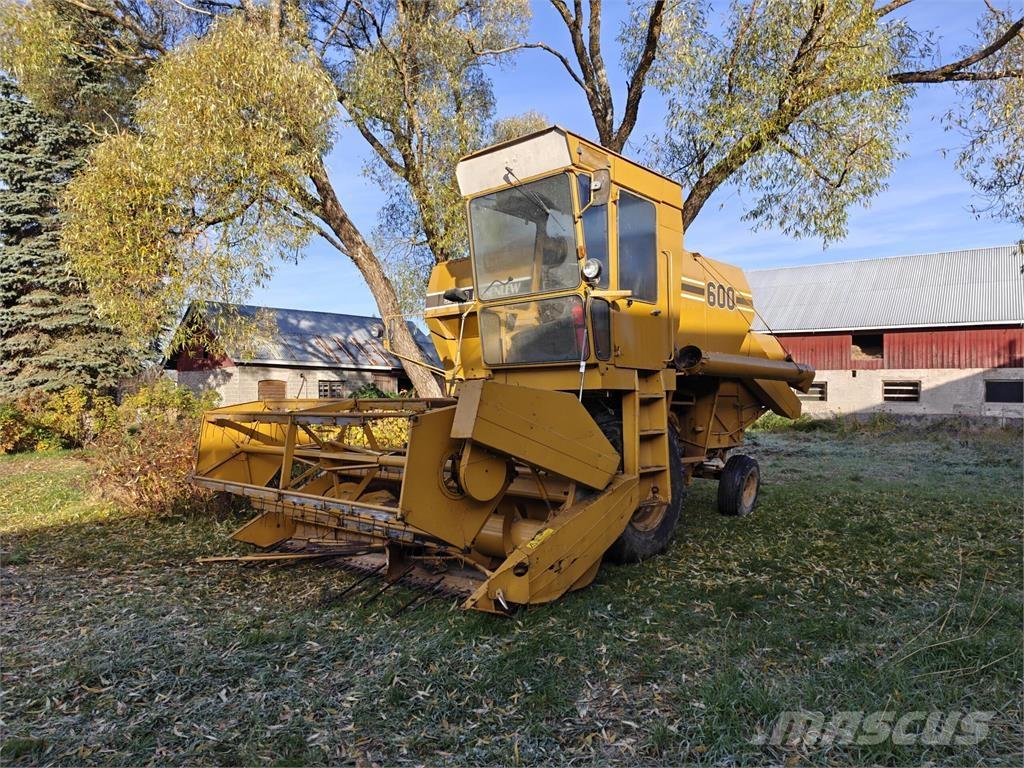 Sampo-Rosenlew 600 Mähdrescher