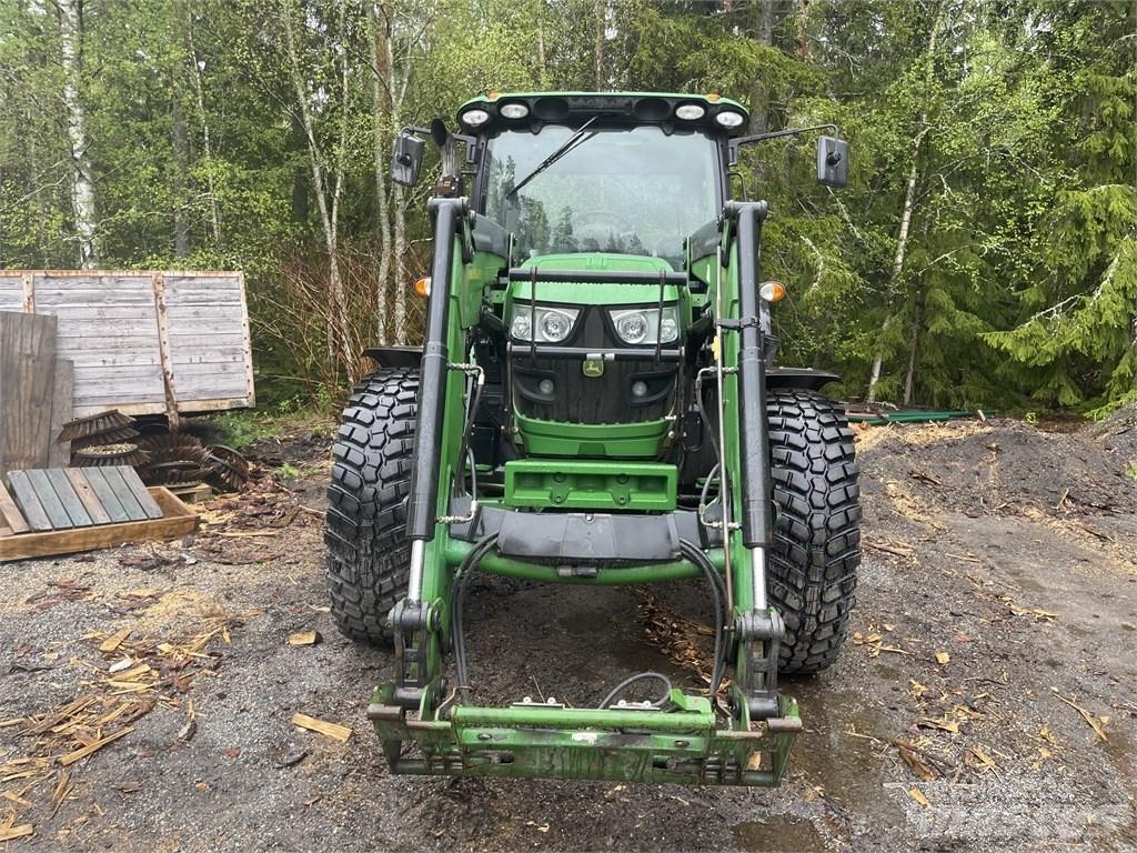 John Deere 6125 R Traktoren