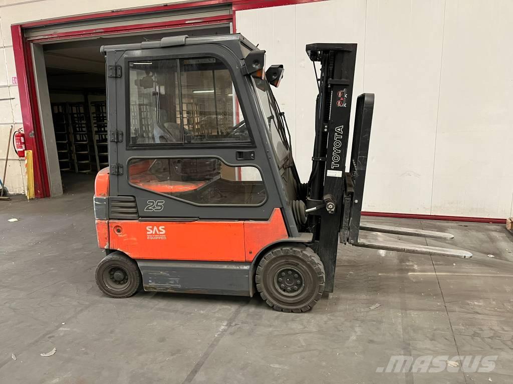 Toyota 7 FBMF 25 Elektrostapler