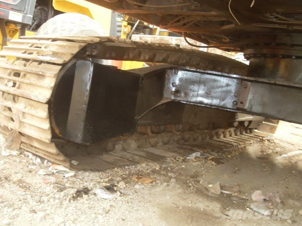 Hitachi EX 200-1 Raupenbagger