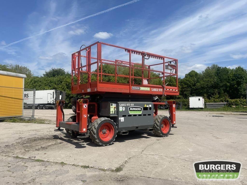 SkyJack SJ6832 RTE Scheren-Arbeitsbühnen