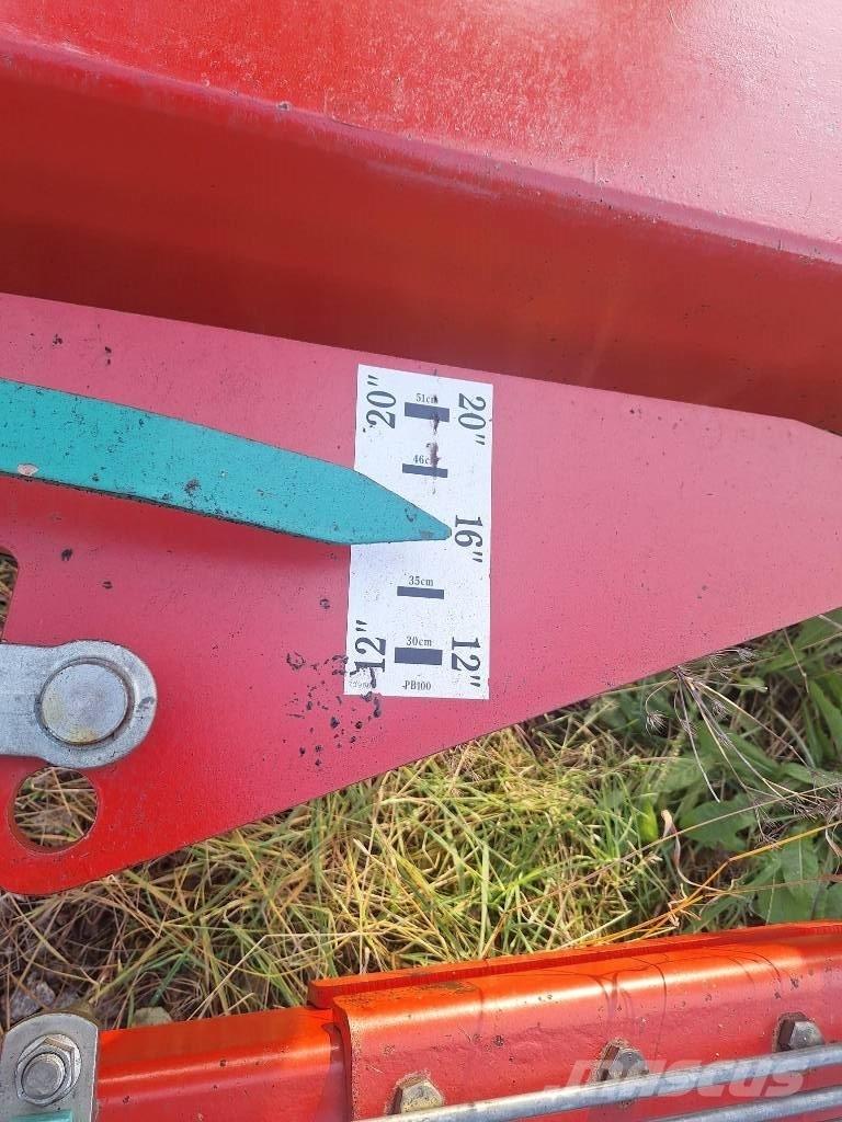 Kverneland PB100 Wendepflüge