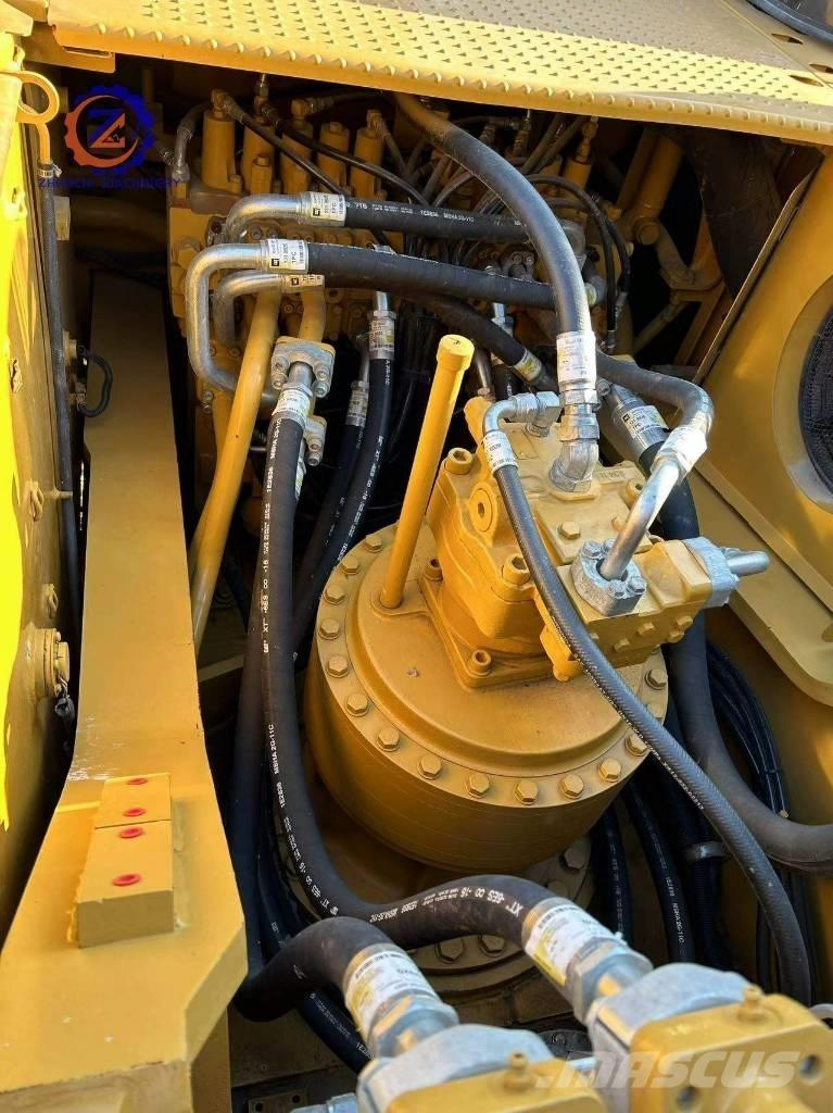 CAT 330 D2 LC Raupenbagger