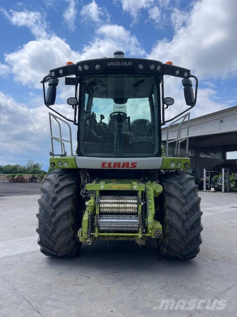CLAAS Jaguar 990 Selbstfahrende Häcksler