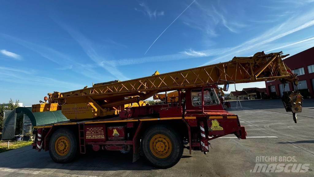 Liebherr LTM 1025 All-Terrain-Krane