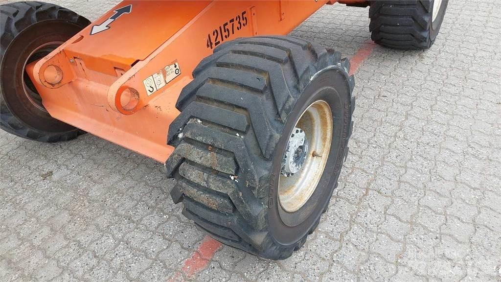 JLG 450AJ Gelenkteleskoparbeitsbühnen