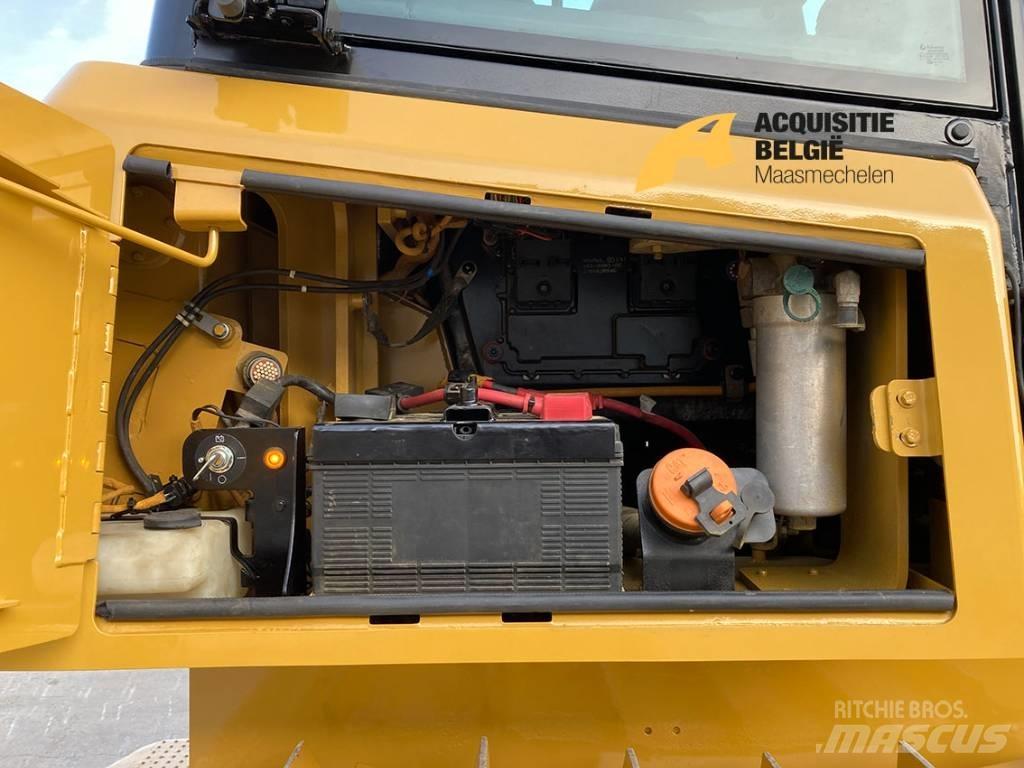 CAT D 6 K 2 LGP Bulldozer