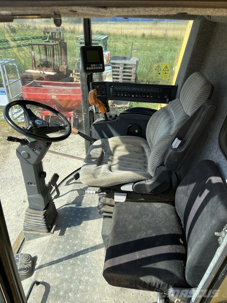 New Holland TX68 Mähdrescher