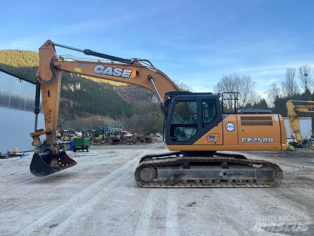 CASE CX 250 D Raupenbagger