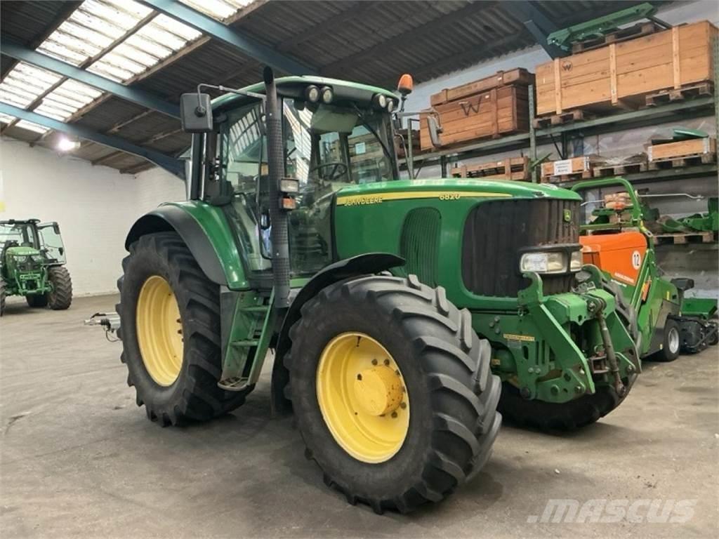 John Deere 6820 Traktoren