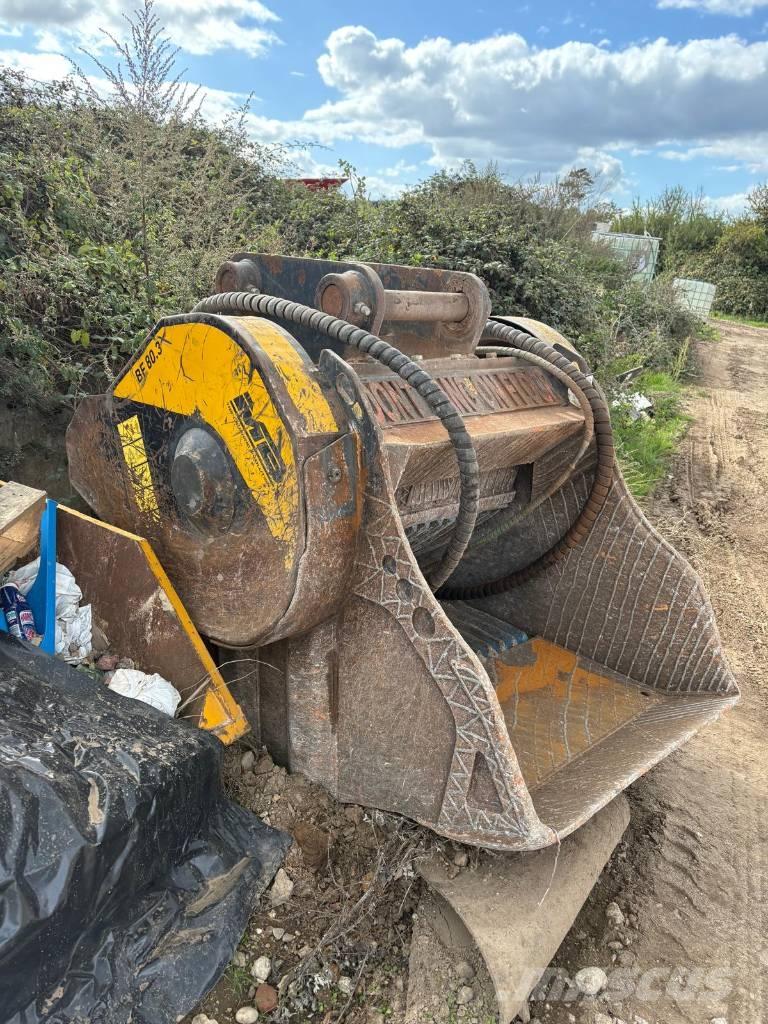 MB Crusher BF 80.3 Pulverisierer