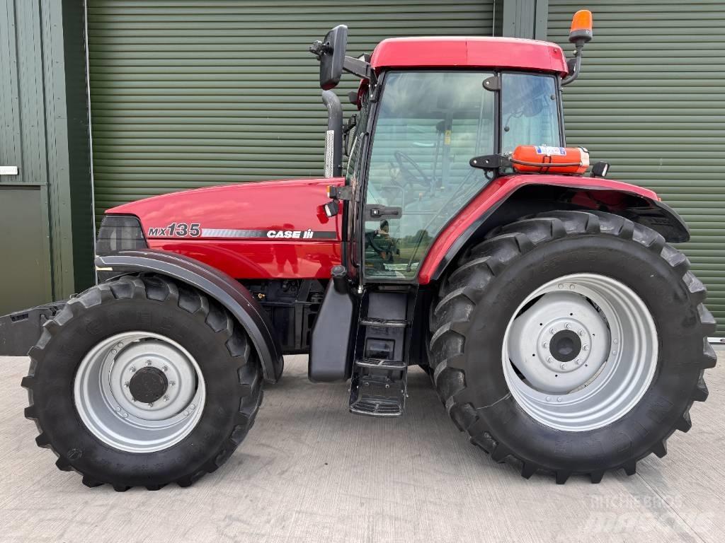 Case IH MX 135 Traktoren