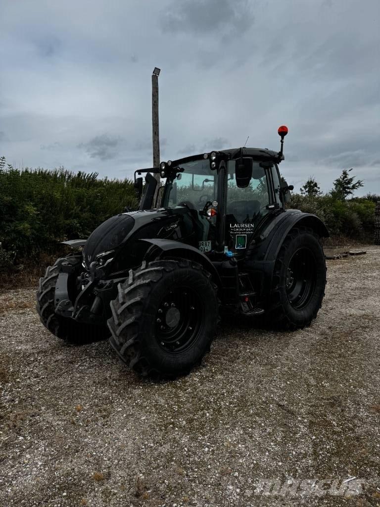 Valtra N 175 A Traktoren