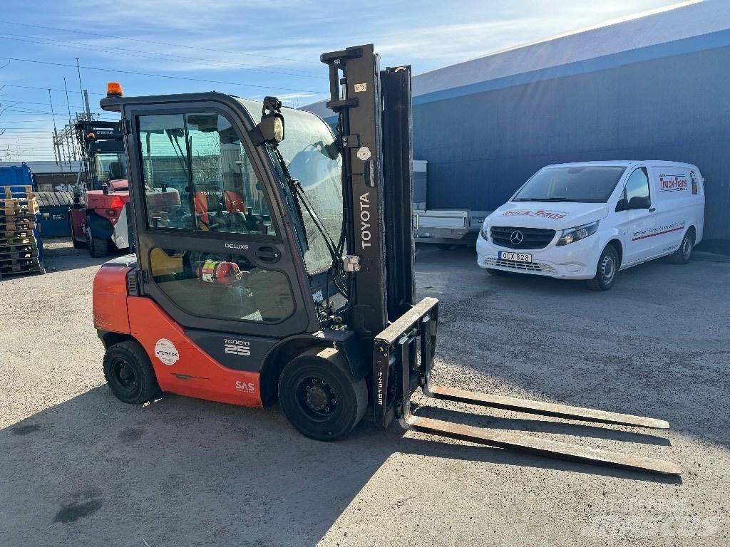 Toyota 52-8FDF25 Dieselstapler