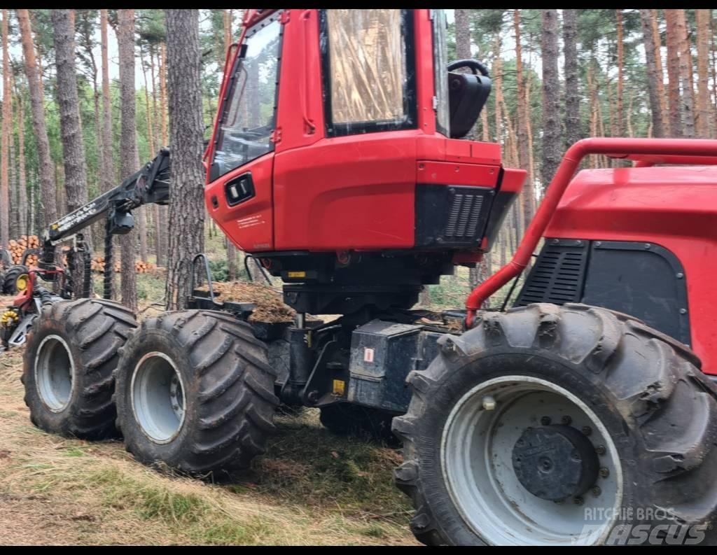 Komatsu 911.6 Harvester