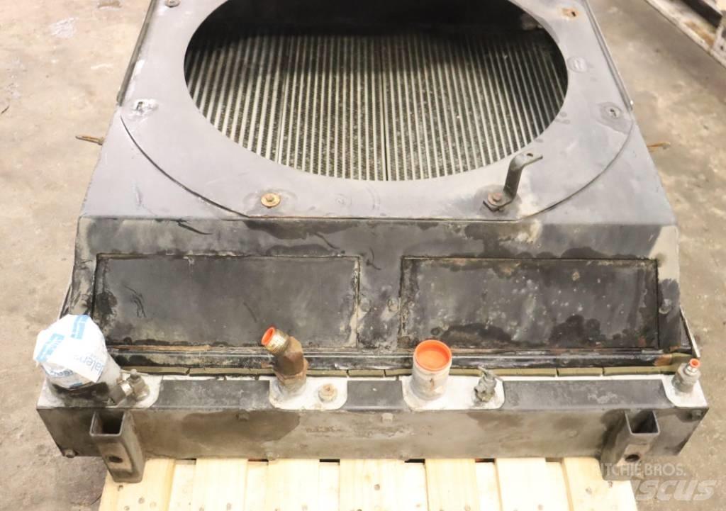 Ljungby L12 Radiatoren