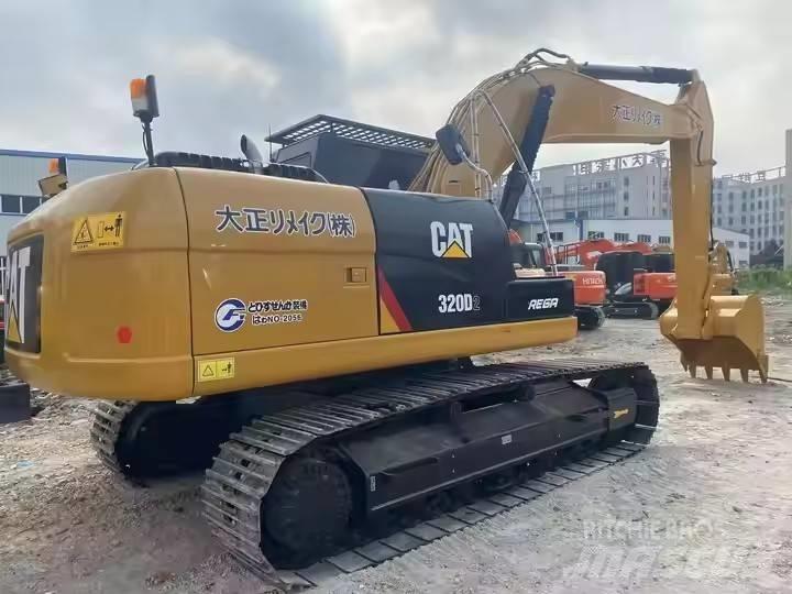 CAT CAT320D2 Midibagger  7t - 12t