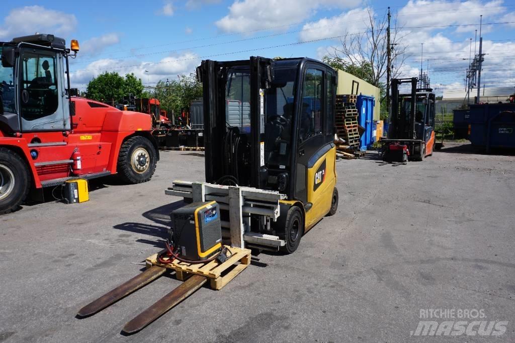 CAT EP25N Elektrostapler