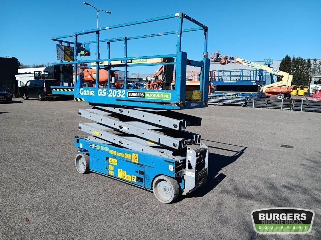 Genie GS2032 Scheren-Arbeitsbühnen