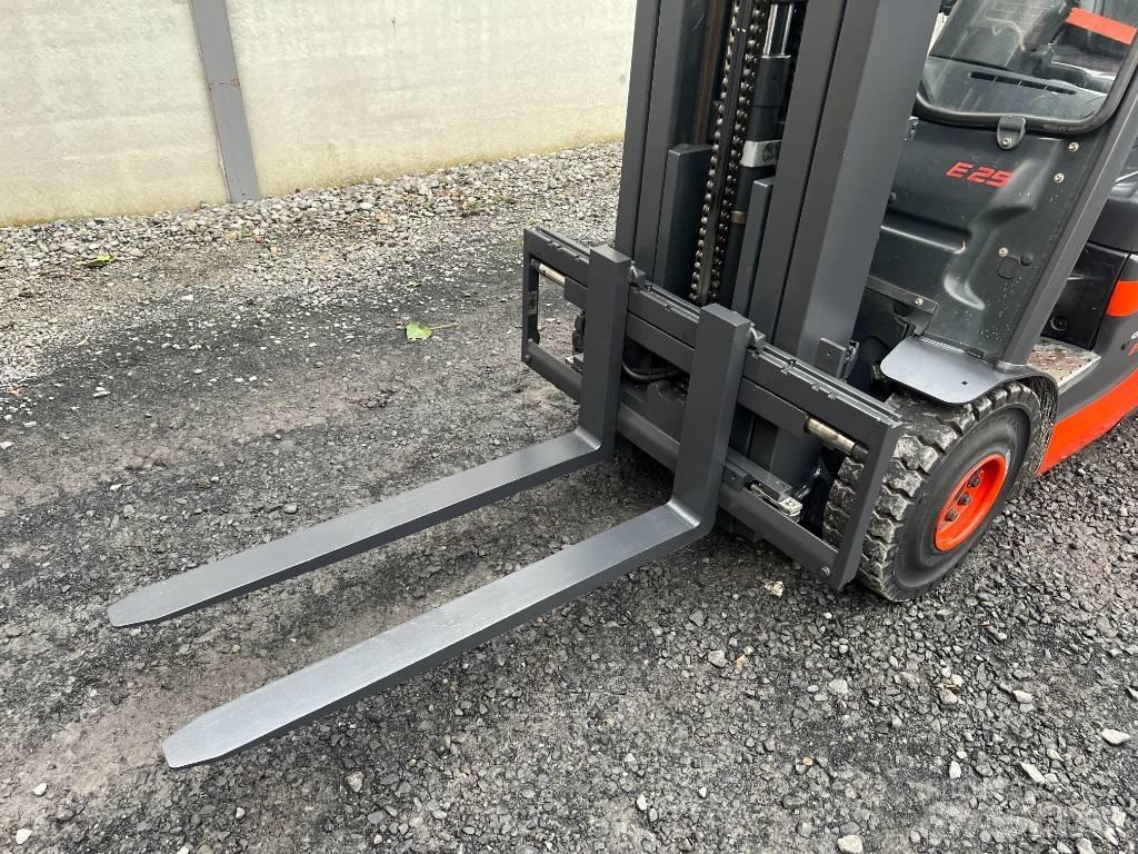 Linde E25-01 Elektrostapler