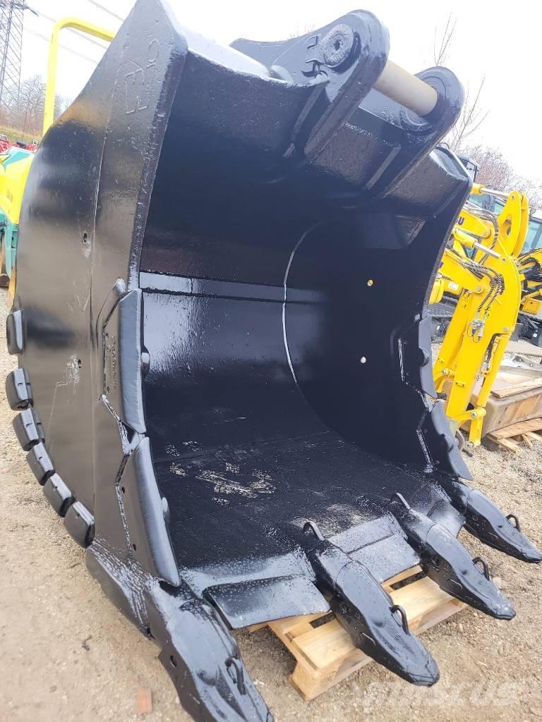 Komatsu Winkelbauer Tieflöffel