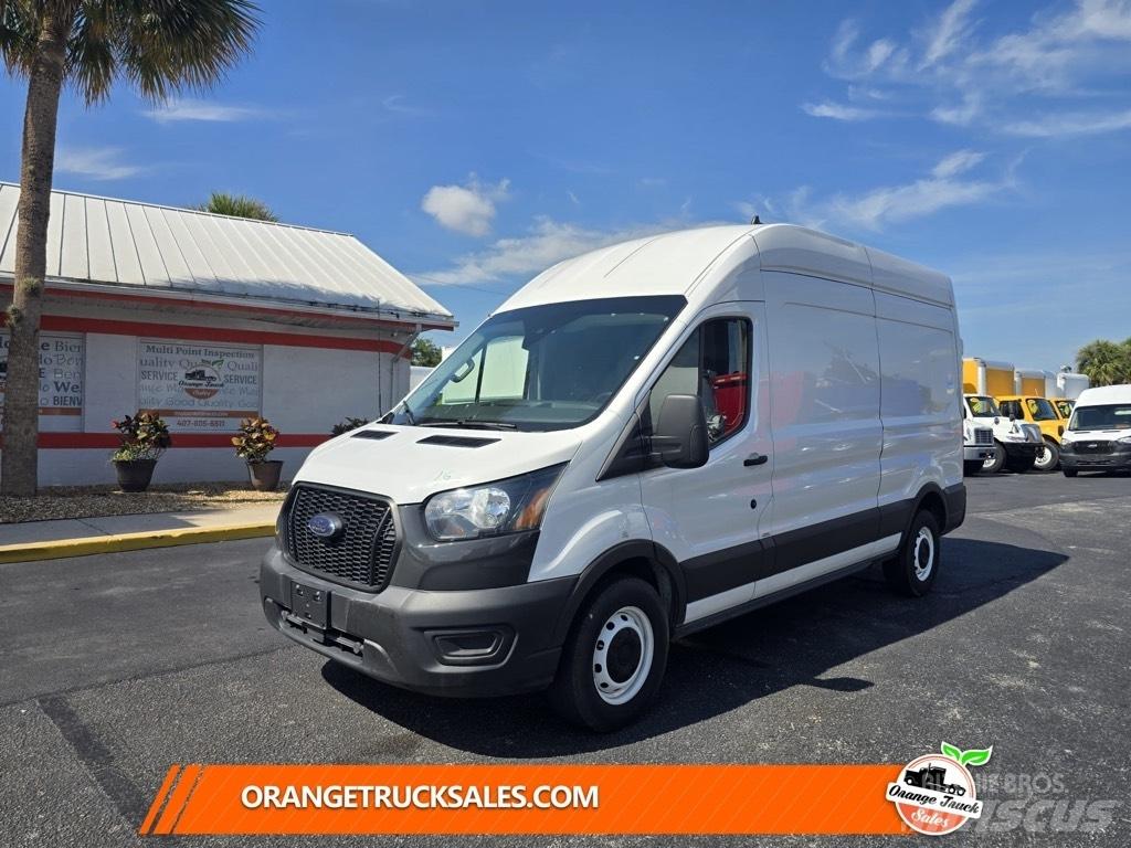 Ford Transit 250 Lieferwagen