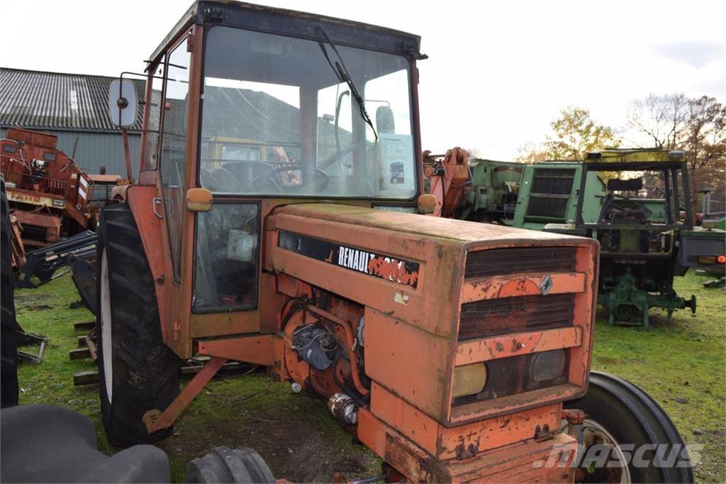 Renault 651 Traktoren