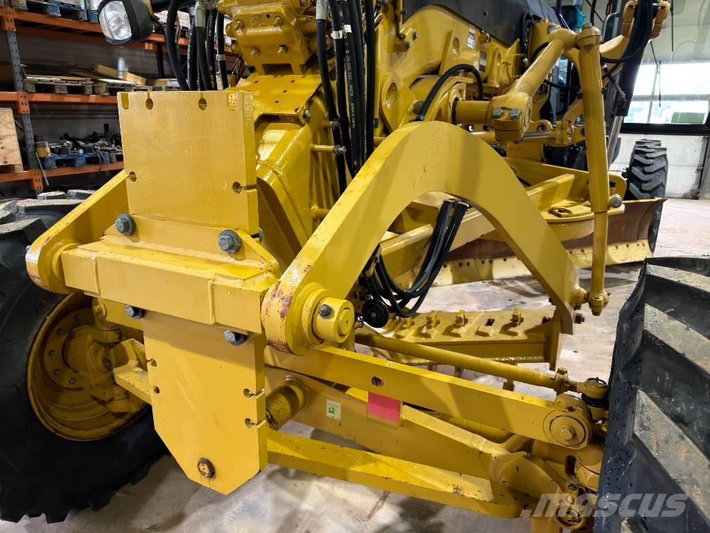 CAT 140H / 140M Aufreisser