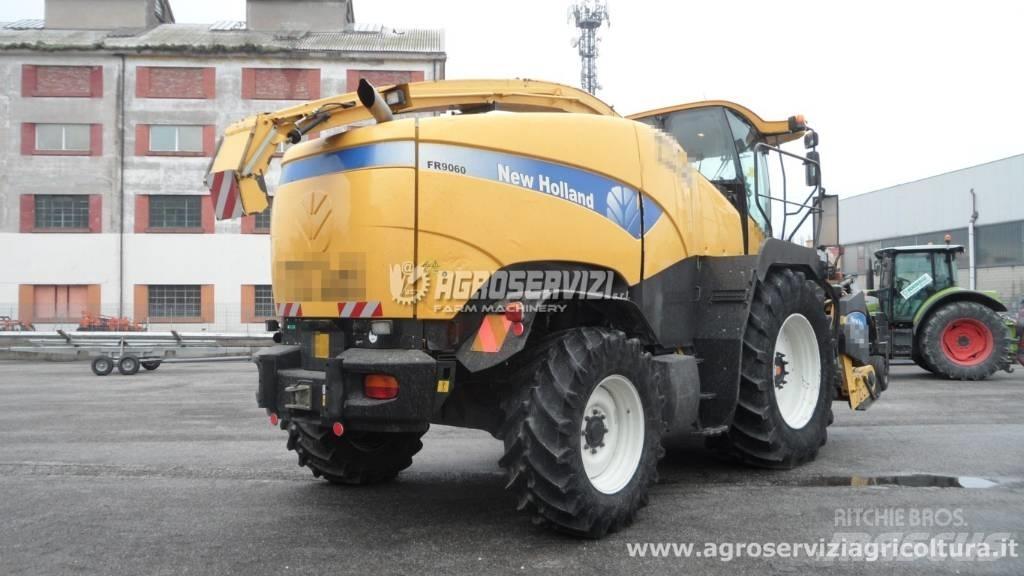 New Holland FR 9060 Selbstfahrende Häcksler