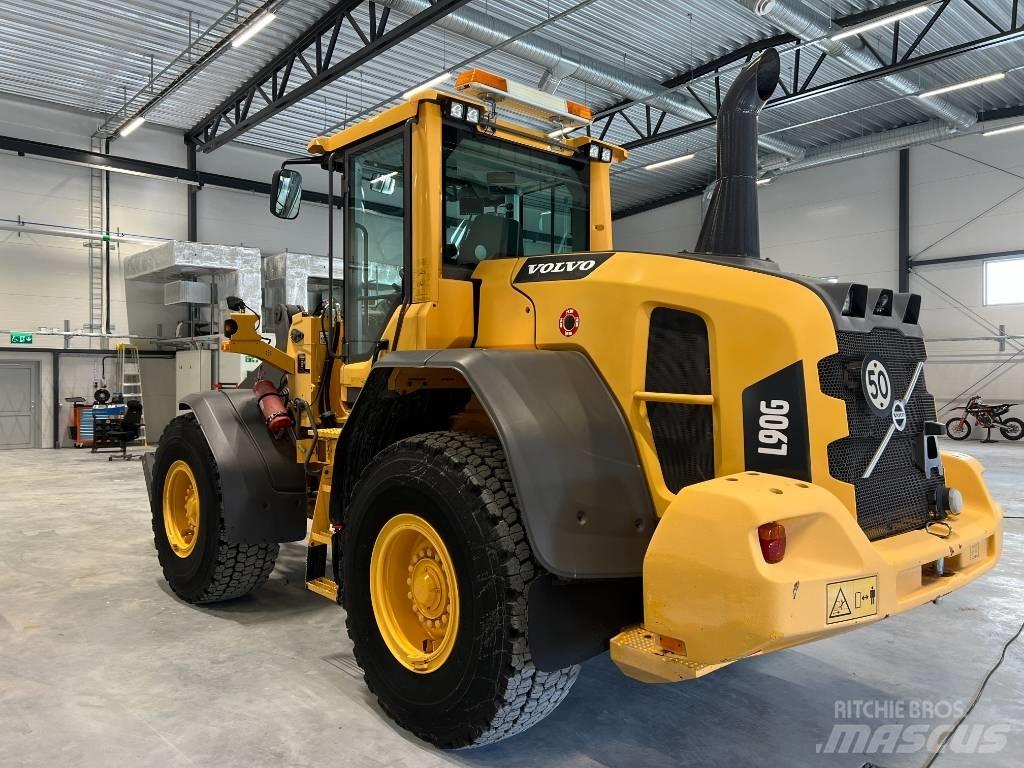 Volvo L90G Radlader