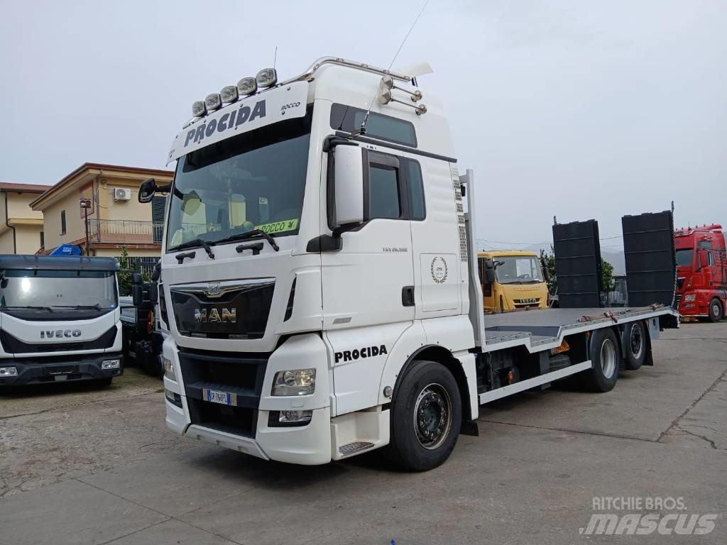 MAN TGX 26.560 Pritschenwagen mit Seilwinde