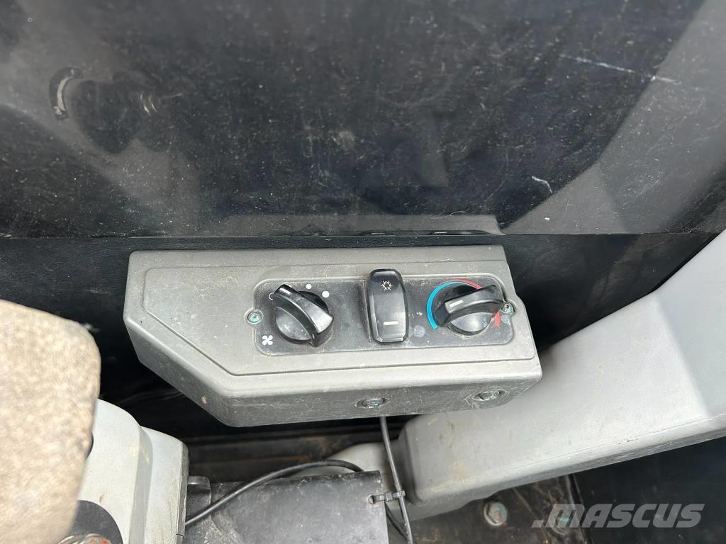 CAT 305.5 Raupenbagger