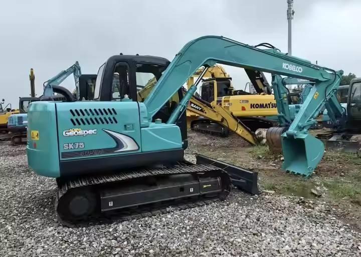 Kobelco SK75 Raupenbagger