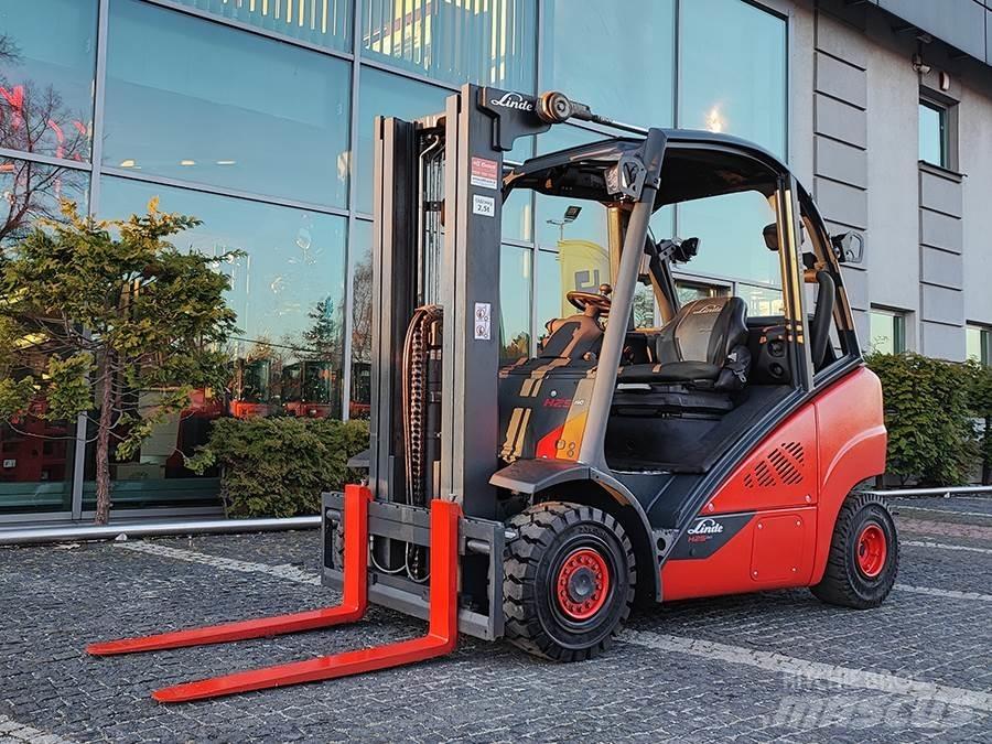 Linde H25T-02 Gasstapler