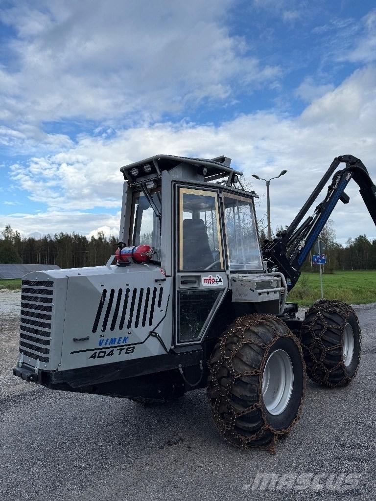 Vimek 404 T8 Harvester